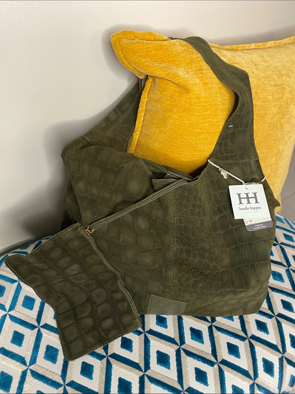 NWT! Haute Hippie Genuine Suede Olive Green Slouchy Hobo w/ Detachable Small Bag - Picture 2 of 9